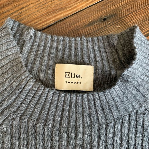 ELIE TAHARI • ribbed sweater top cashmere blend modern chic quiet luxury muted - Picture 11 of 16